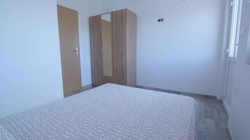 Apartments Domani Vir Esterno foto